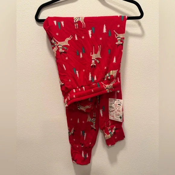 Latched mama Christmas pj set - Picture 2 of 2